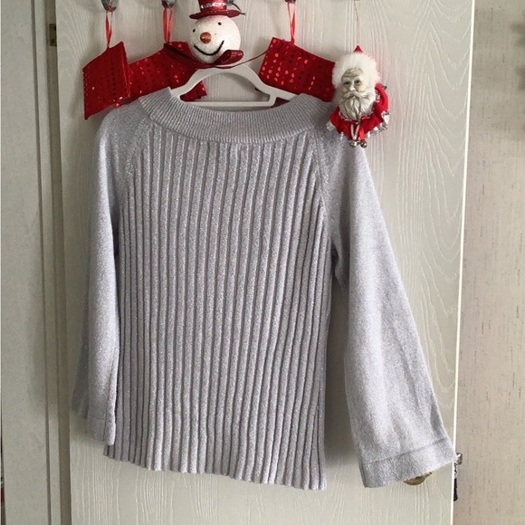 Sweater by Designers Originals silver sparkly crewneck ribbed medium - Picture 4 of 10